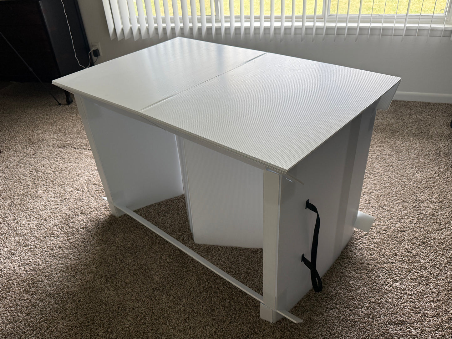 Display Table 48”x30”x30”