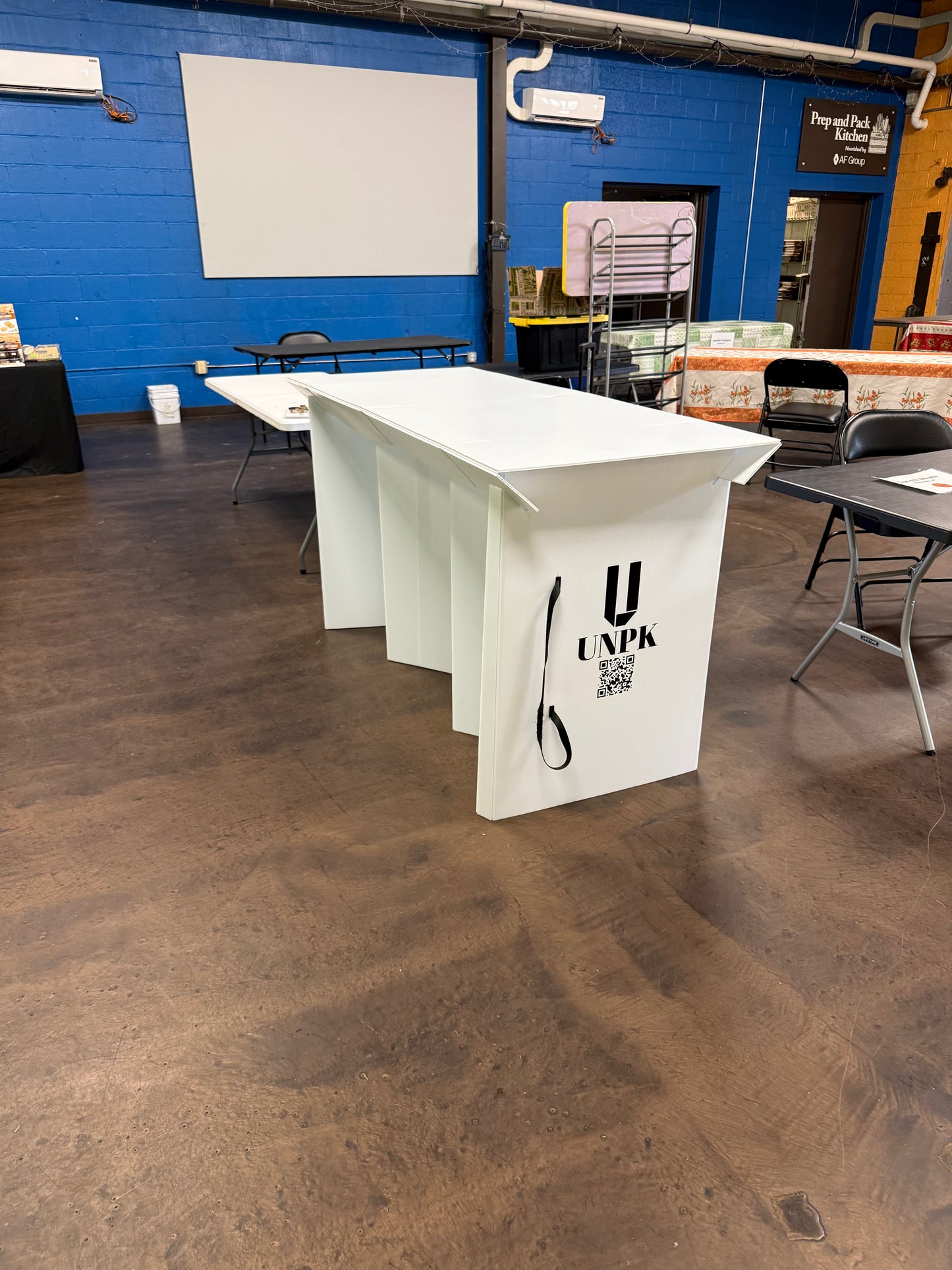 Large Table 72”x30”x38”